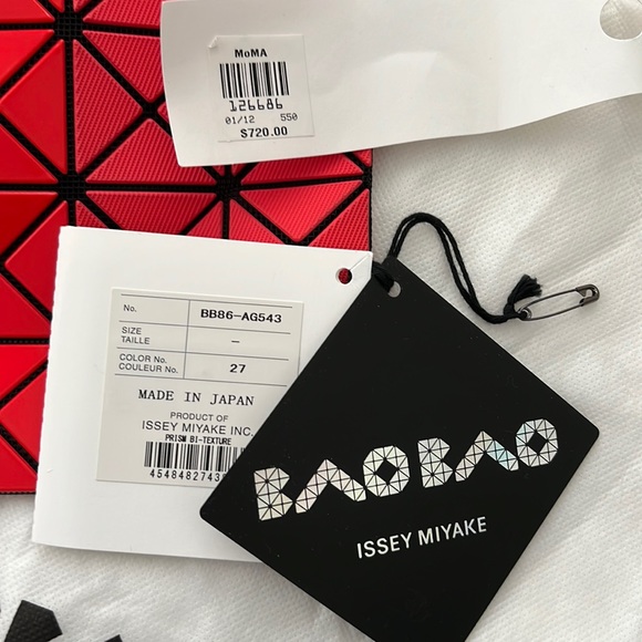 Issey Miyaki Bao Bao Prism Bi-Texture Tote - Picture 9 of 13